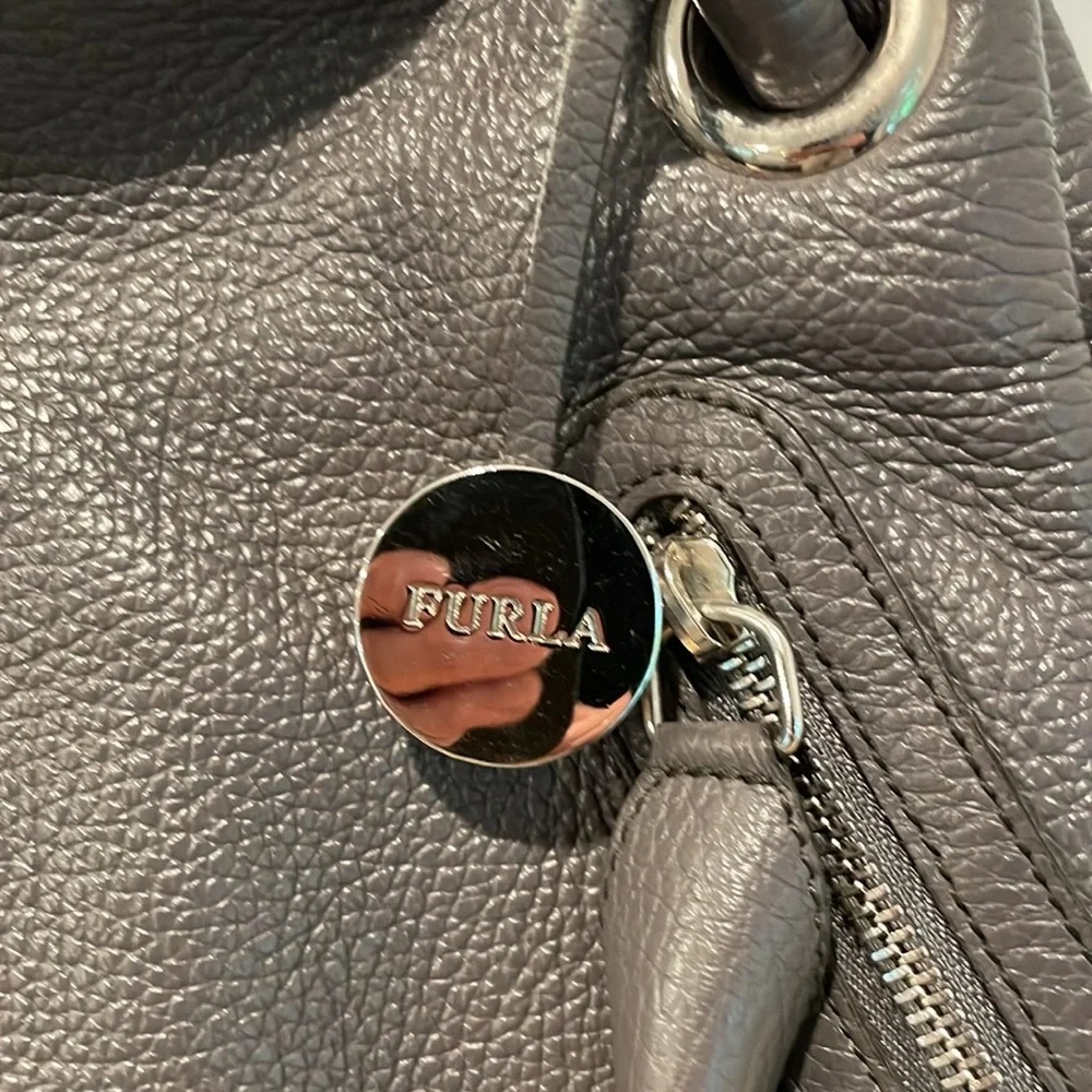 Furla bags - Picture 2 of 7